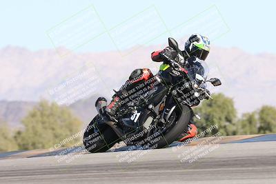 media/Dec-04-2025-Racers Edge (Thu) [[5ebc9f124d]]/3-B Group/4-Session 2 (Turn 9 Entry)/